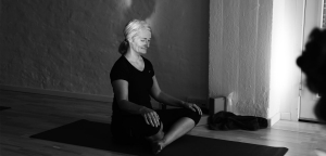 Holdtræning Hatha Yoga med Fysisk Form